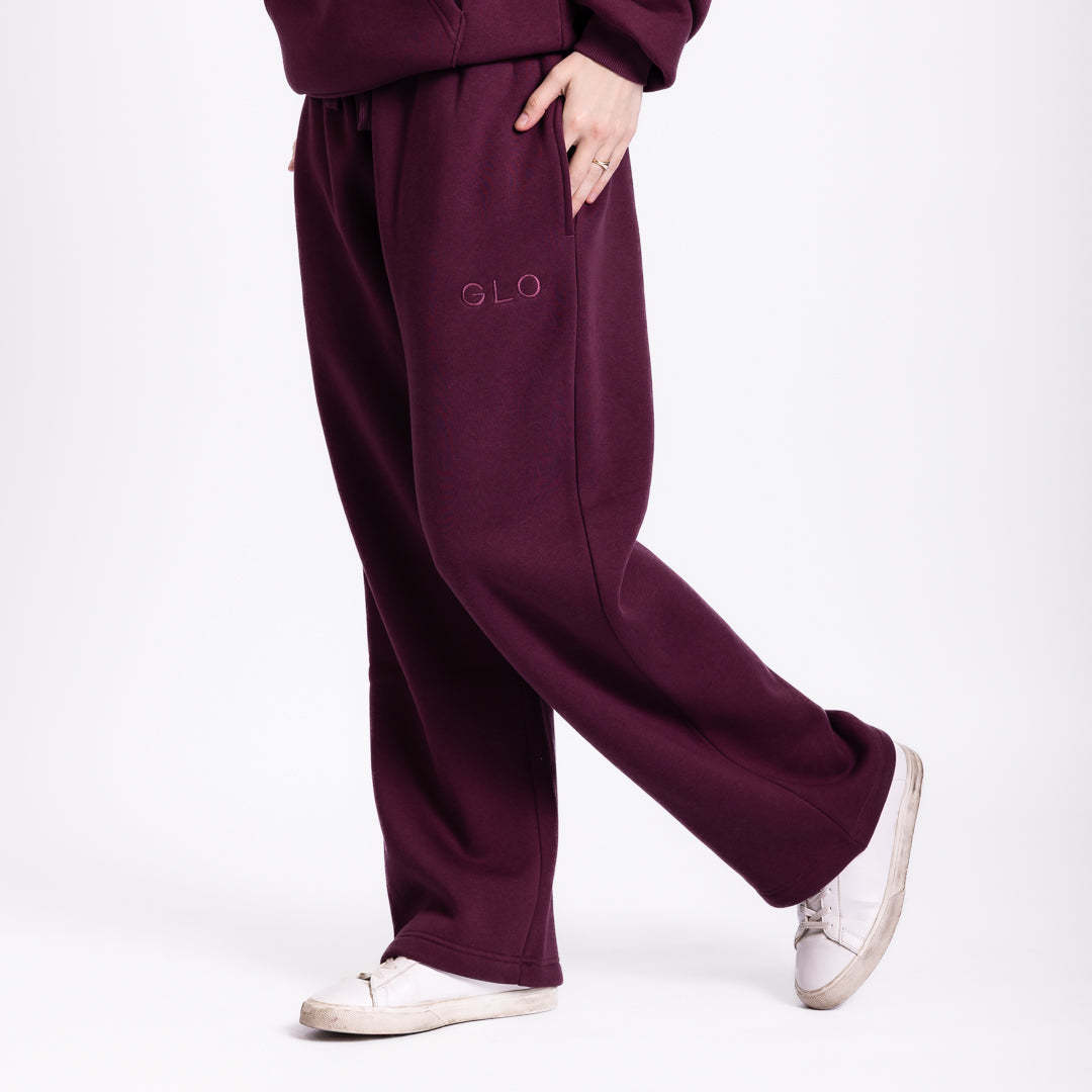 Kingdom Essential Sweatpants