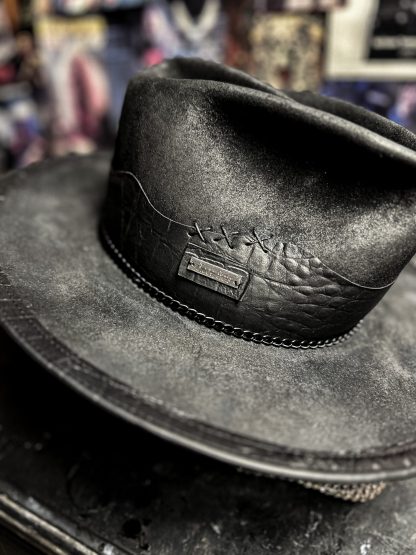 BEYOND THE DARK SUN - Blade Hats