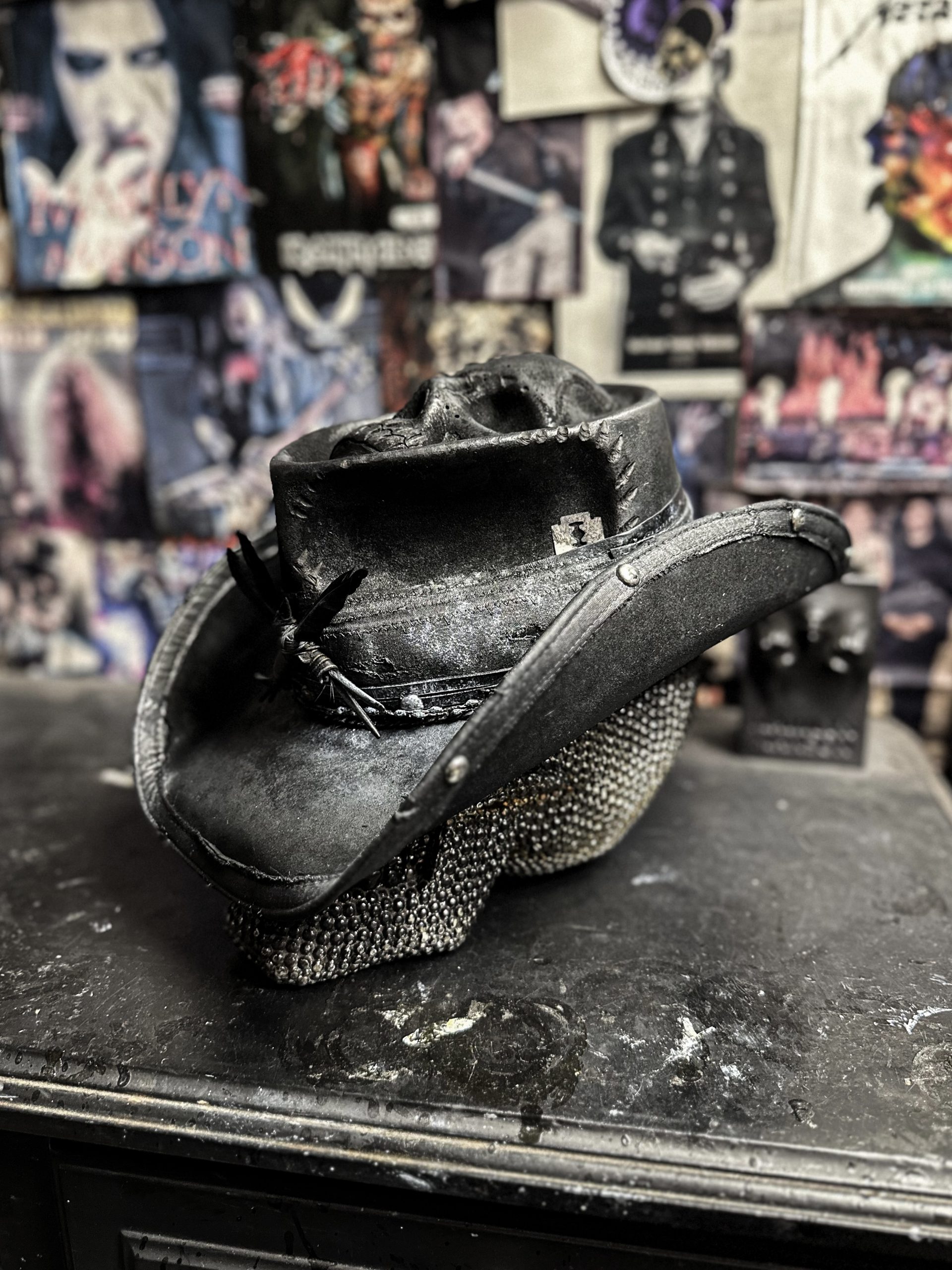 EARTH SCAR - Blade Hats
