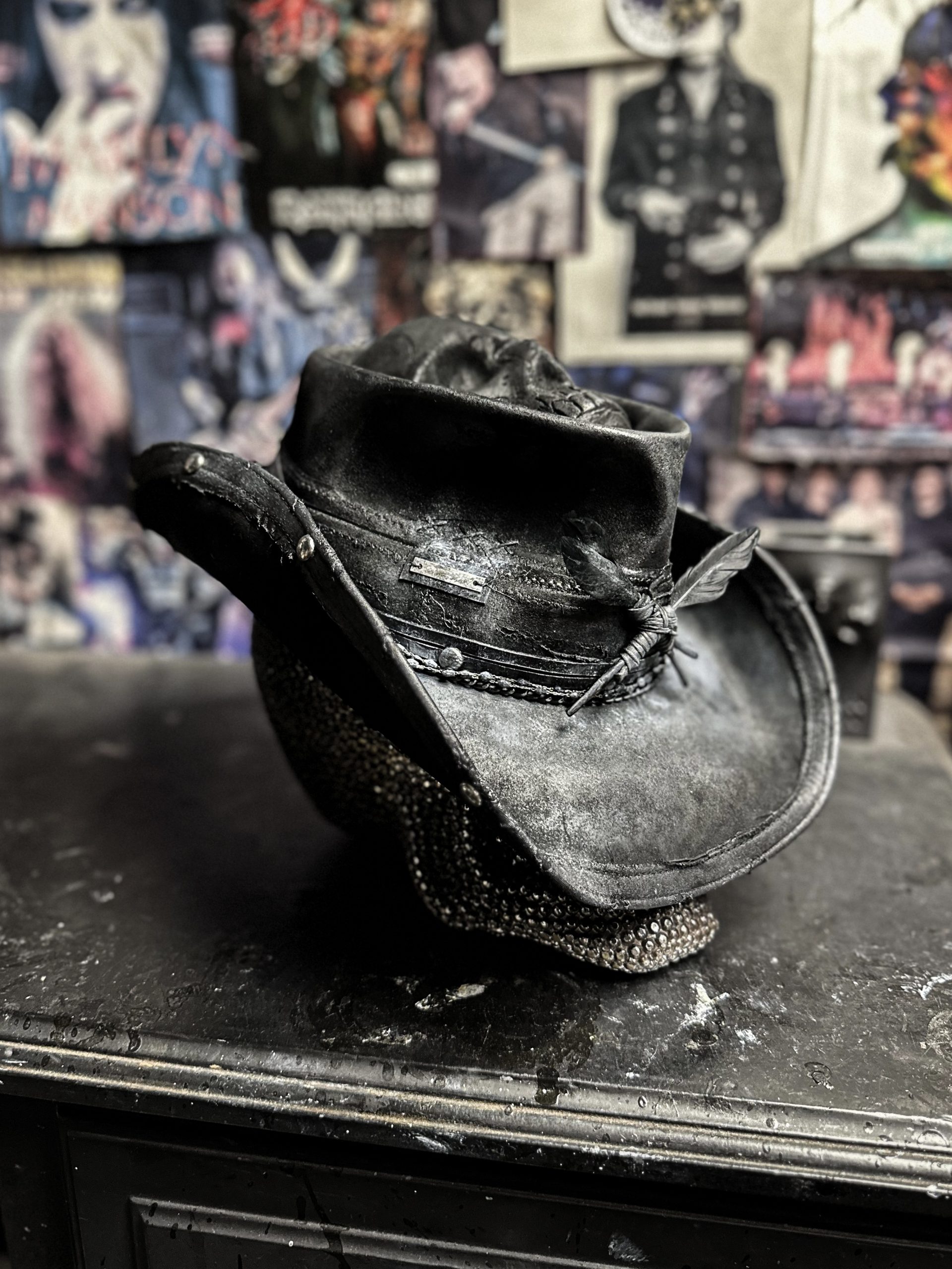 EARTH SCAR - Blade Hats