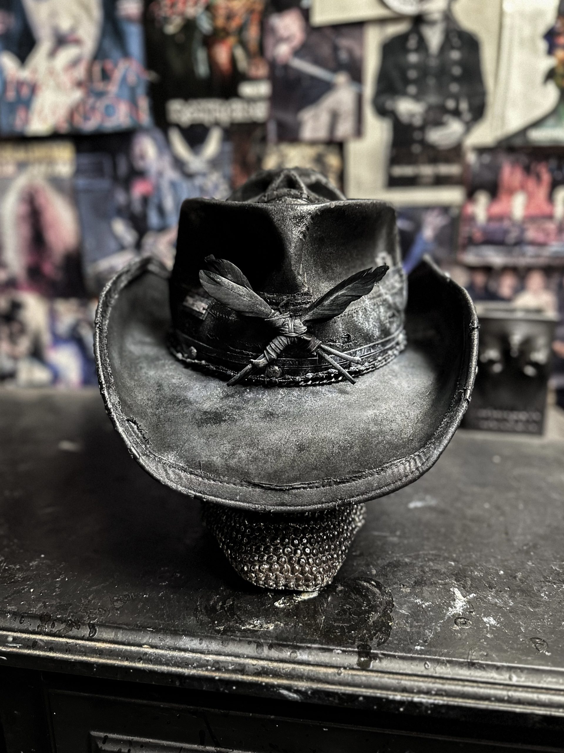 EARTH SCAR - Blade Hats