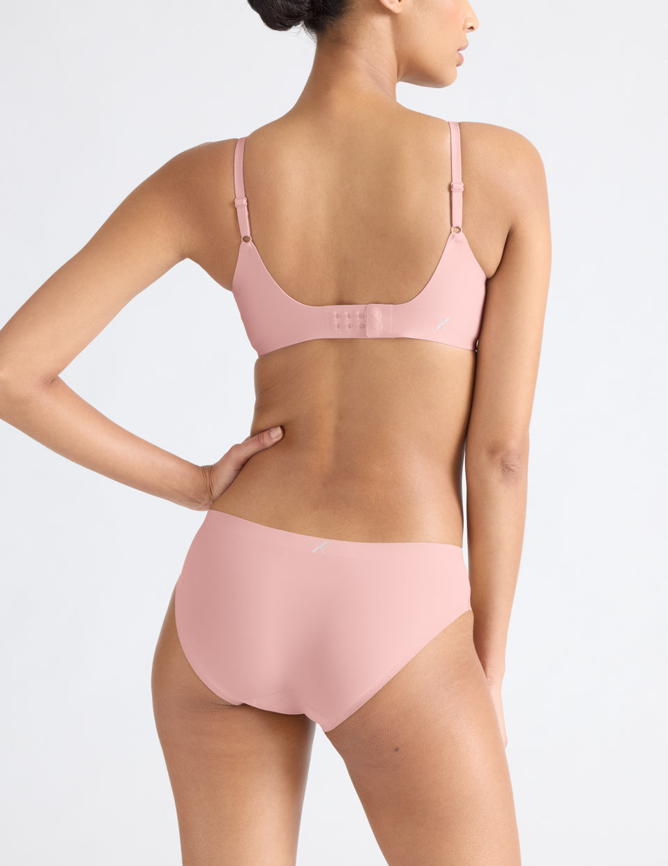 Revolution Shadow Mesh Bra