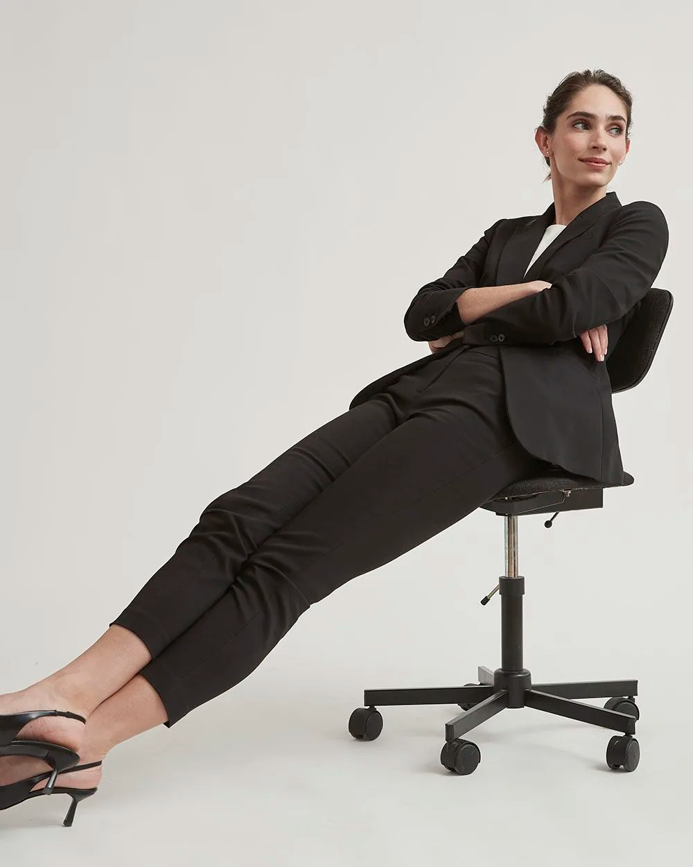 Limitless (R) Slim Ankle Pant