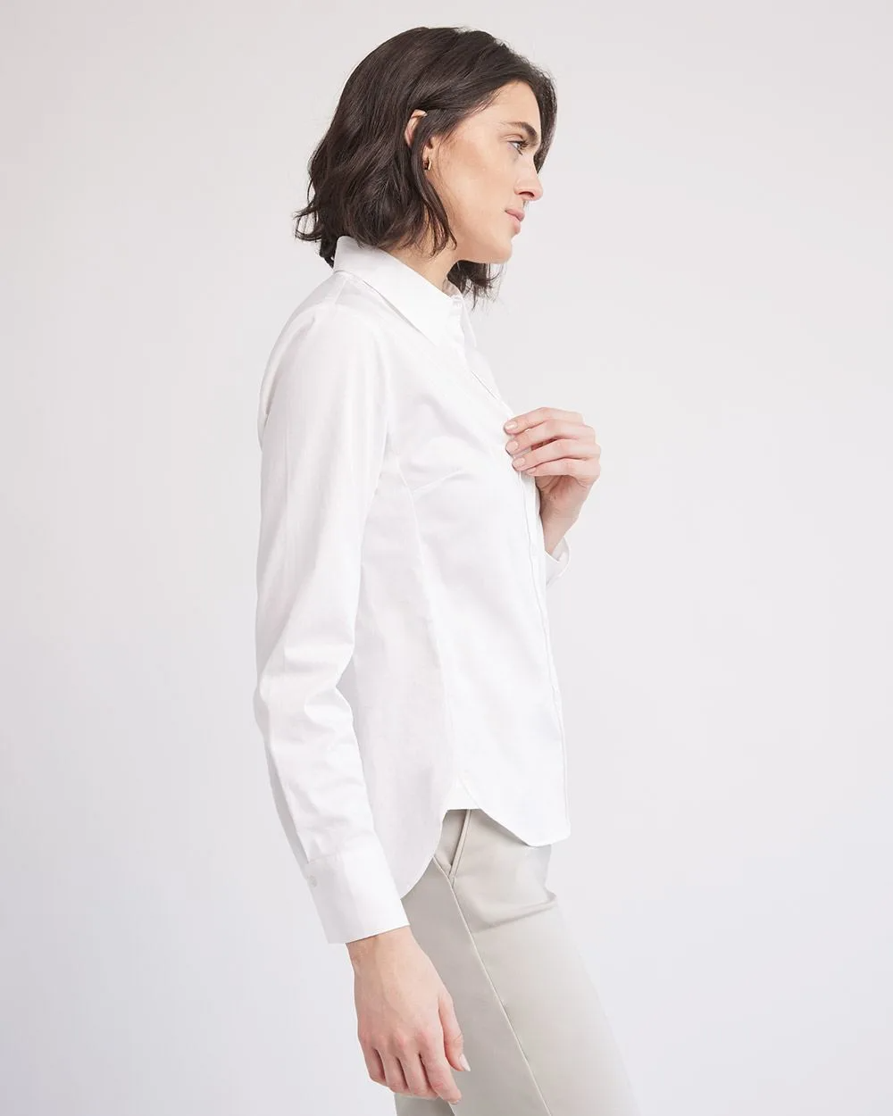Long-Sleeve Buttoned-Down Poplin Blouse