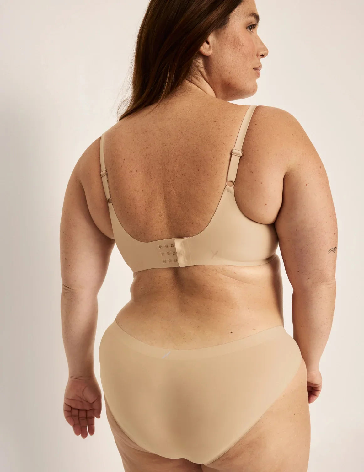 Revolution Shadow Mesh Bra