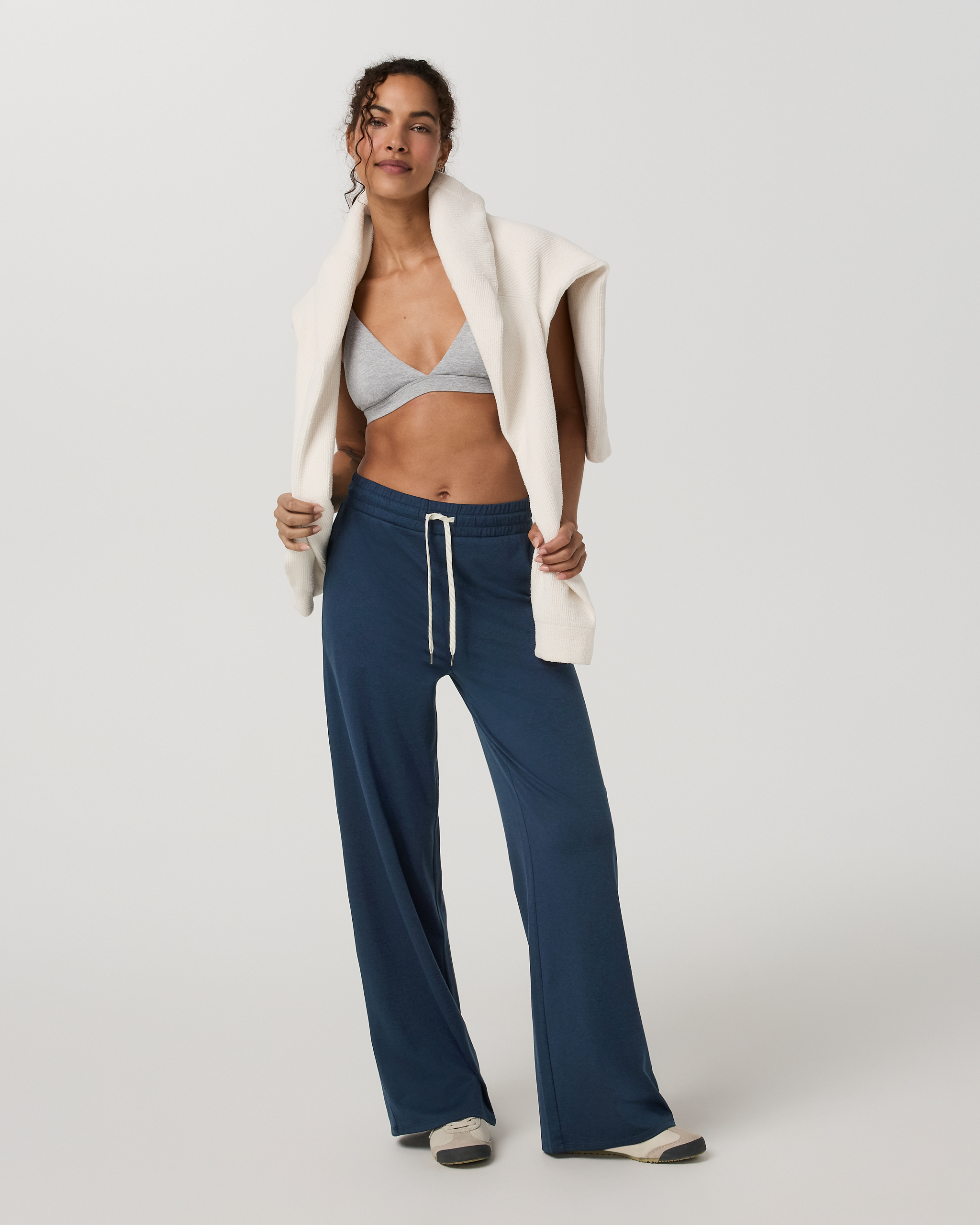 Halo Essential Wideleg Pant