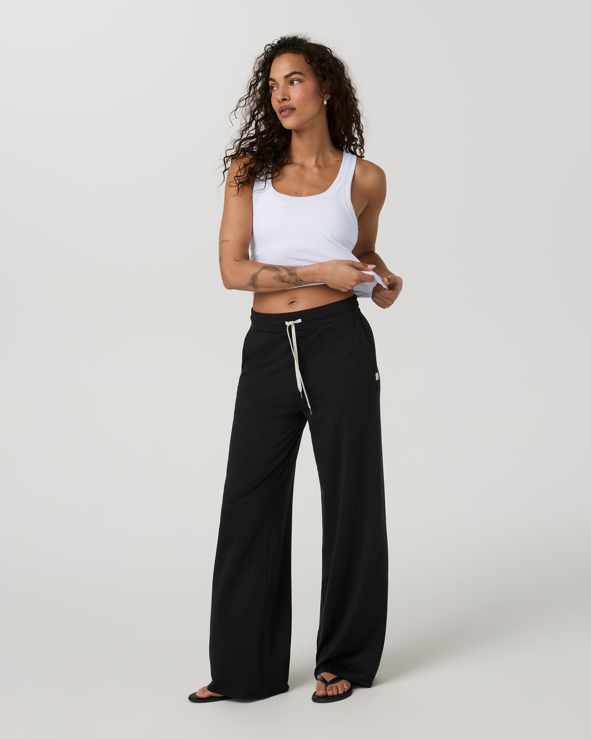 Halo Essential Wideleg Pant