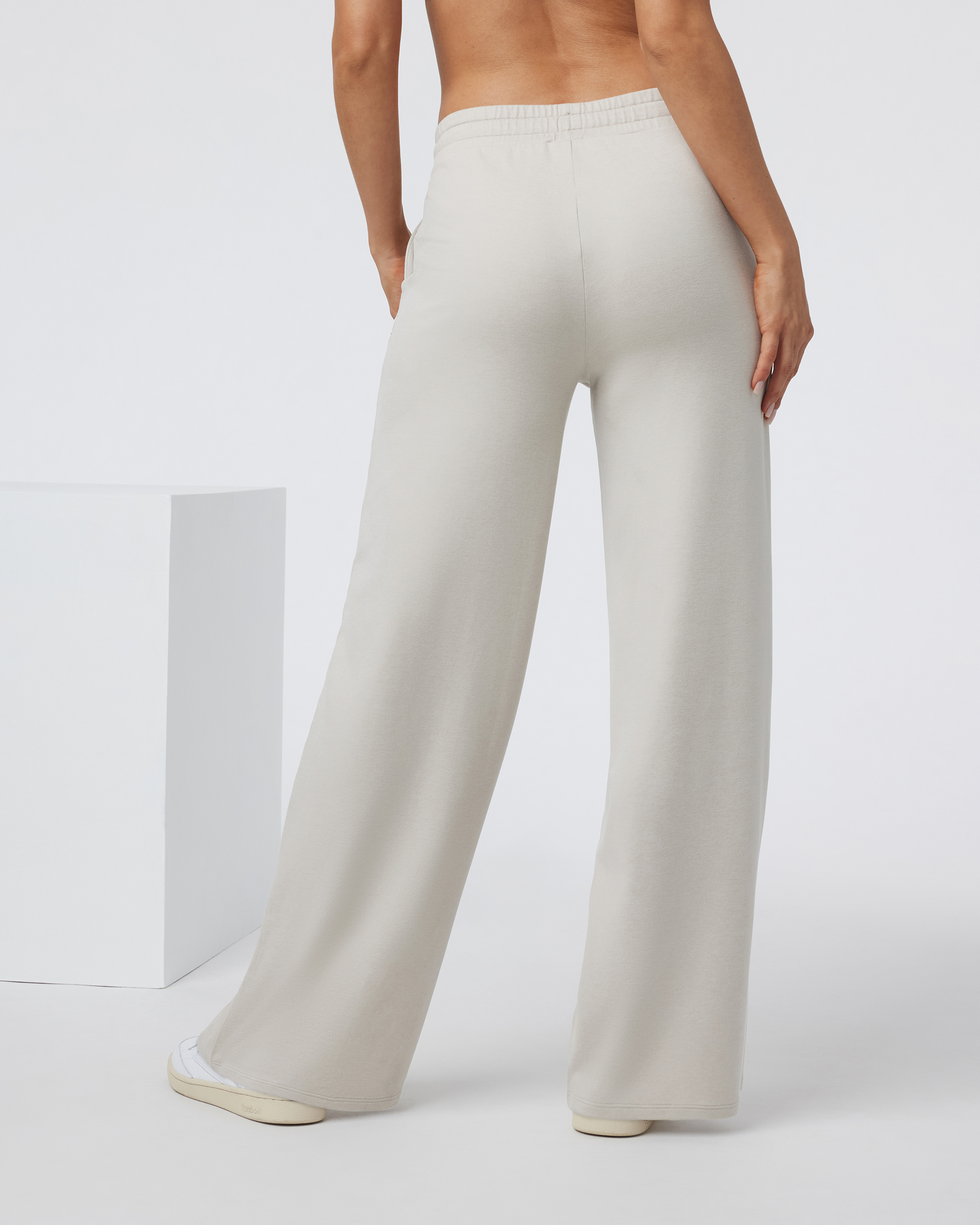 Halo Essential Wideleg Pant