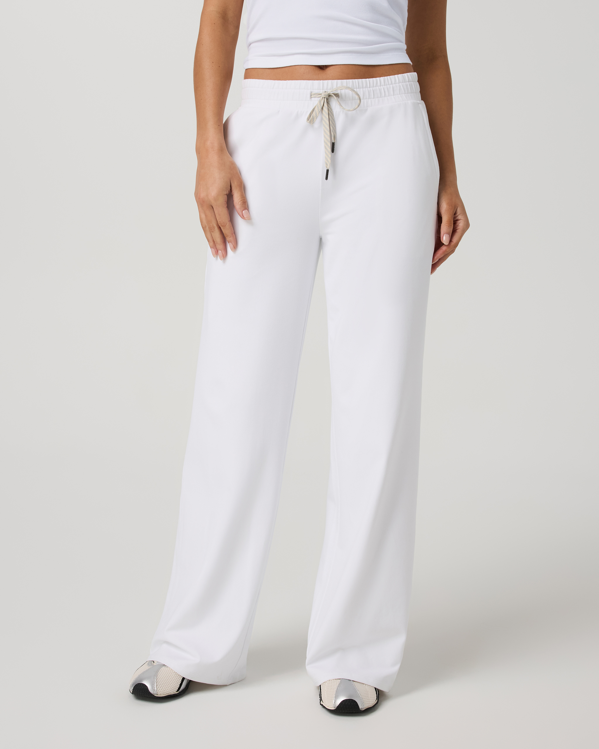 Halo Essential Wideleg Pant