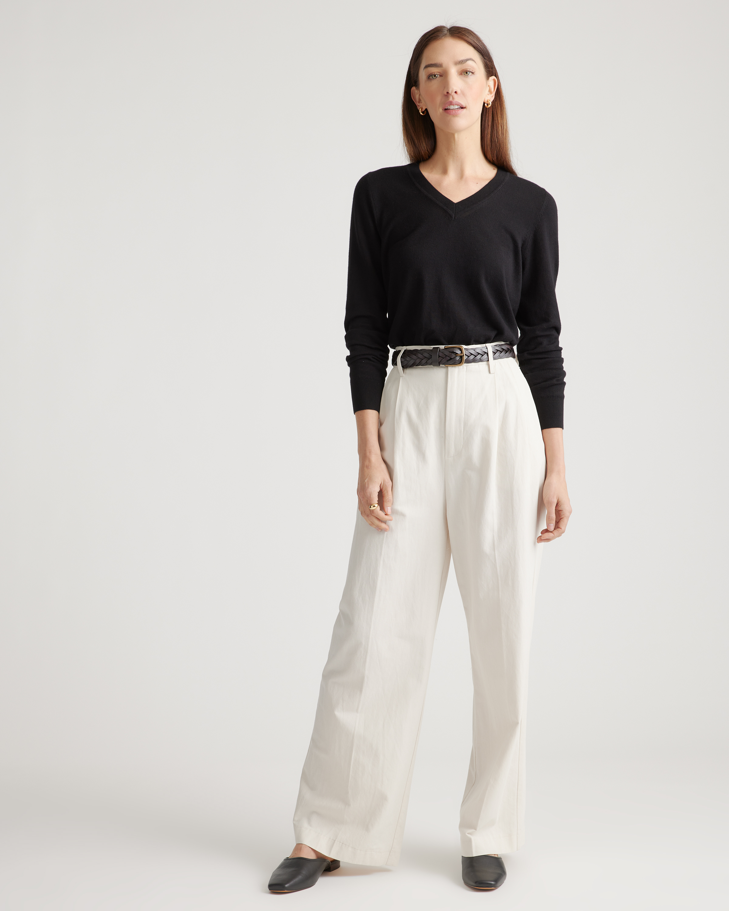 Lightweight Cotton Cashmere V-Neck Sweater