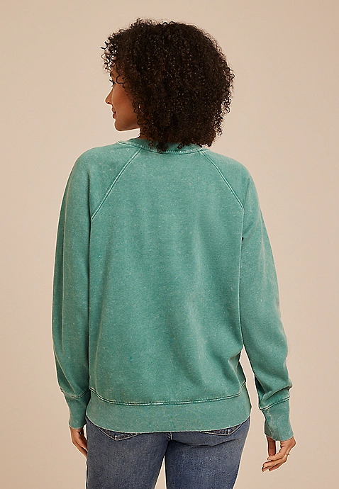 Plus Size Washed Clover Sweatshirt