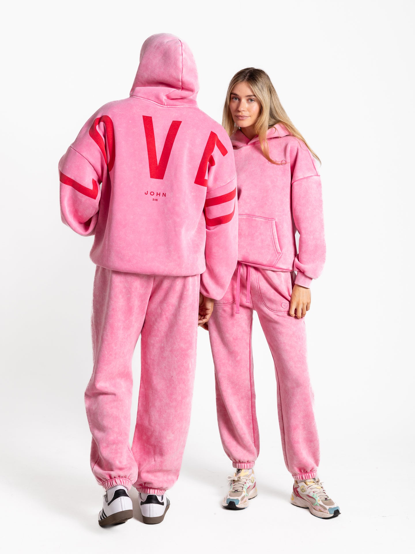 Kingdom Essential Snow Wash Hoodie