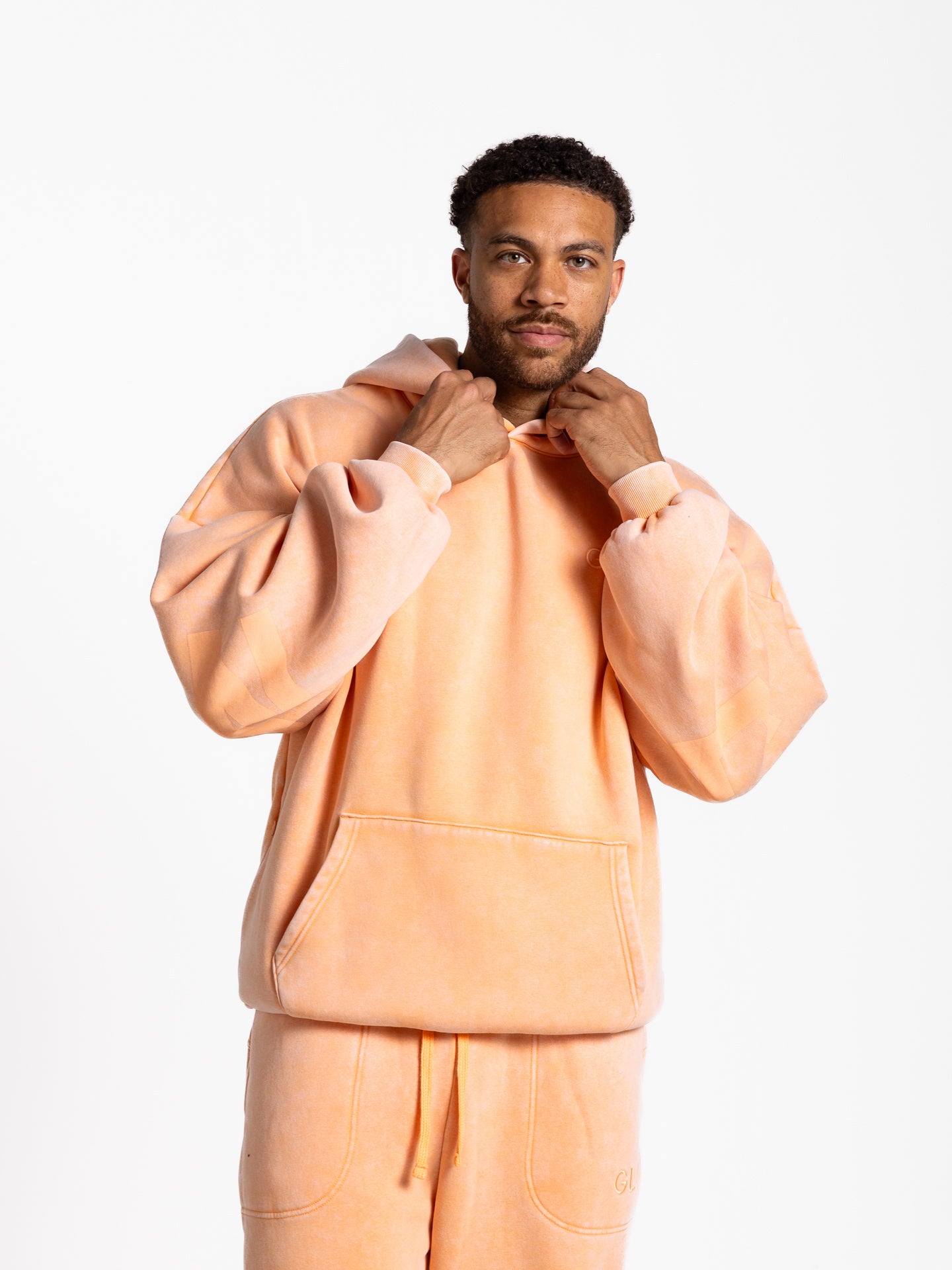 Kingdom Essential Snow Wash Hoodie