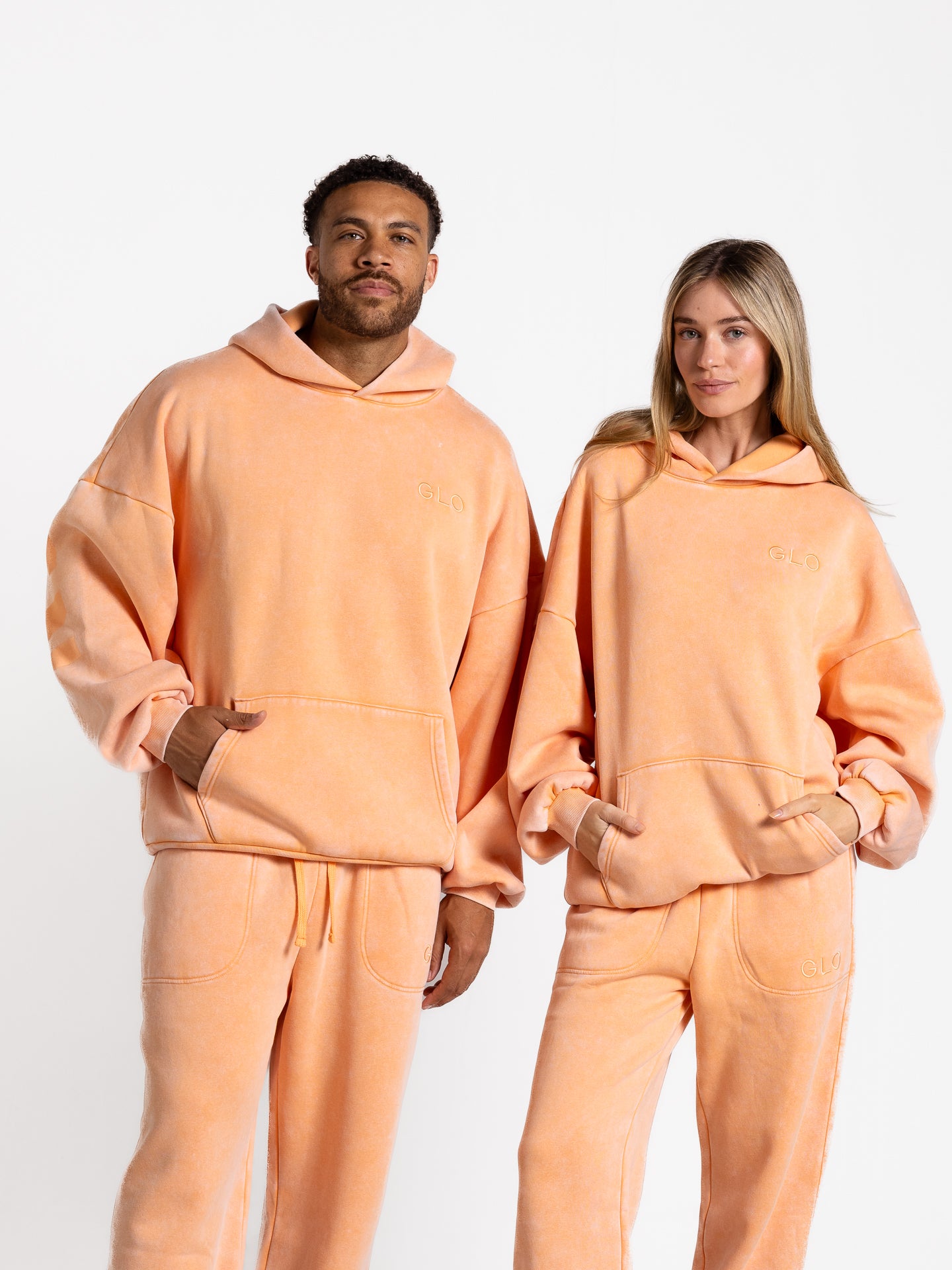 Kingdom Essential Snow Wash Hoodie