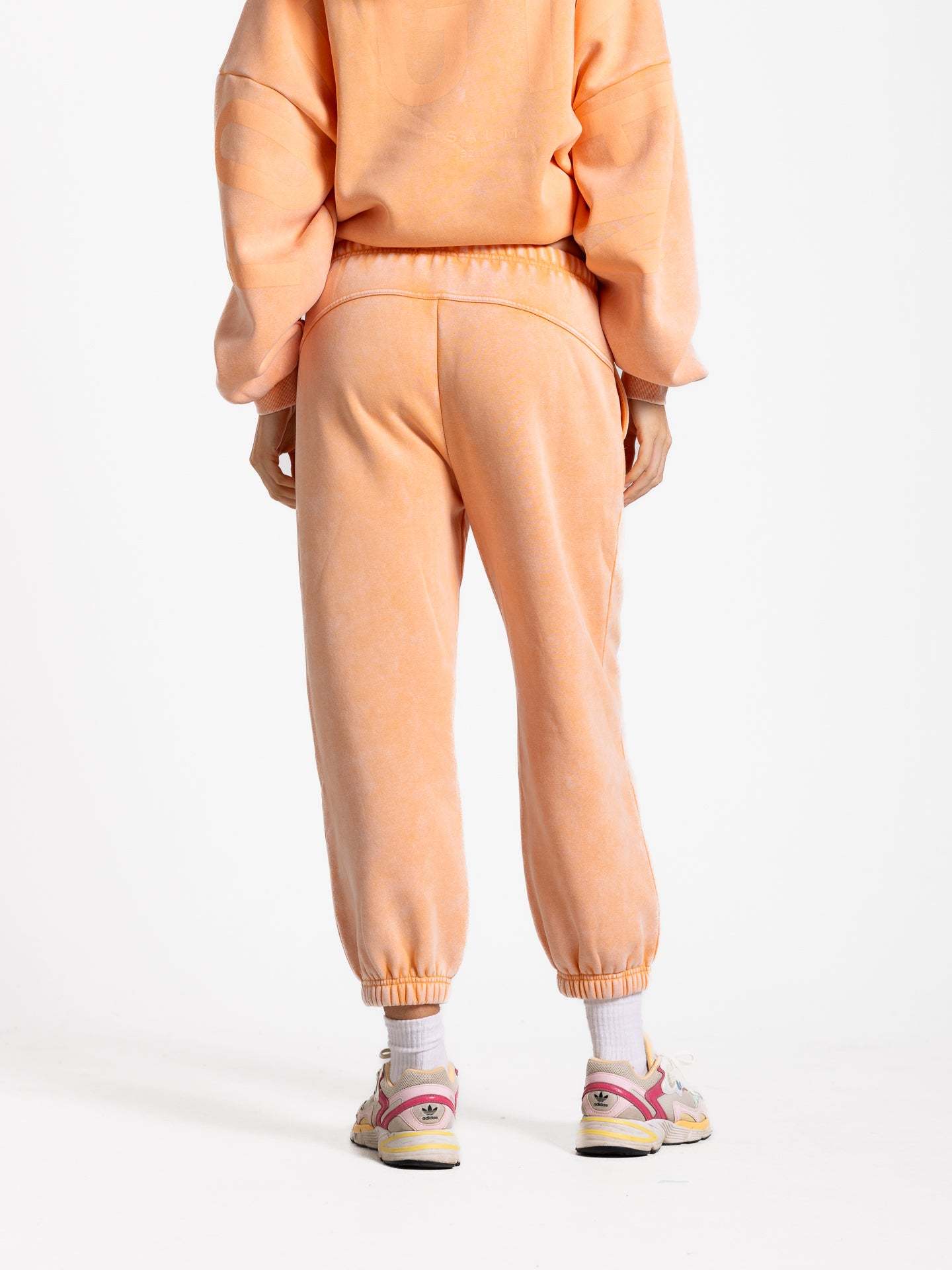Kingdom Essential Snow Wash Jogger