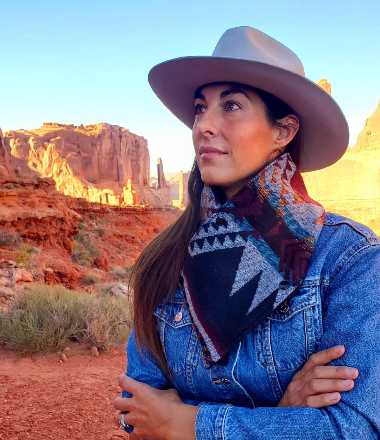 Women's Western Cowl - Black Aztec