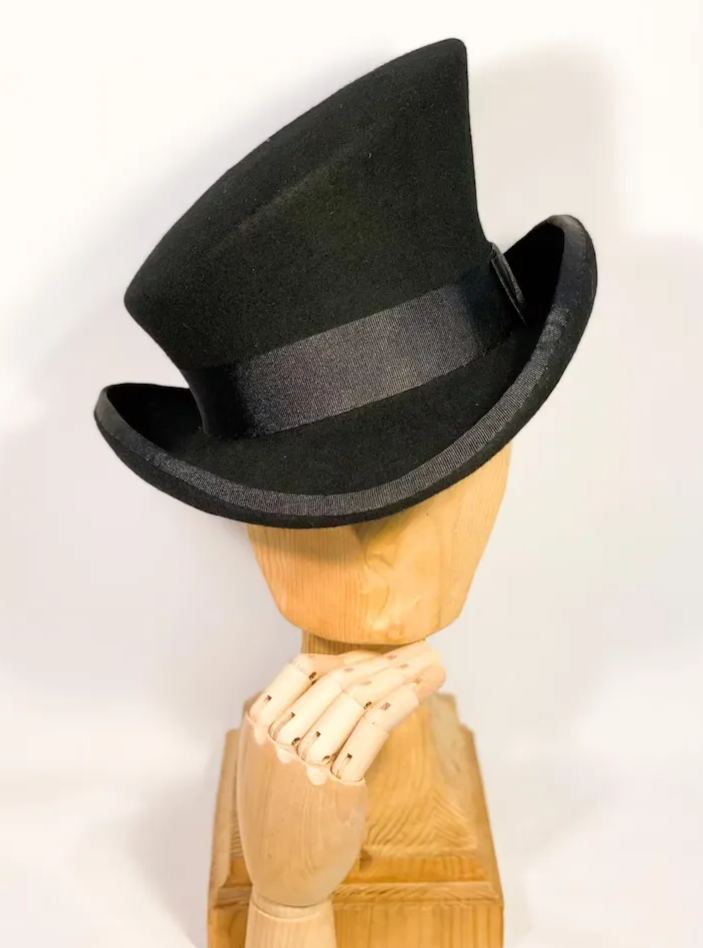 Asymmetric top hat