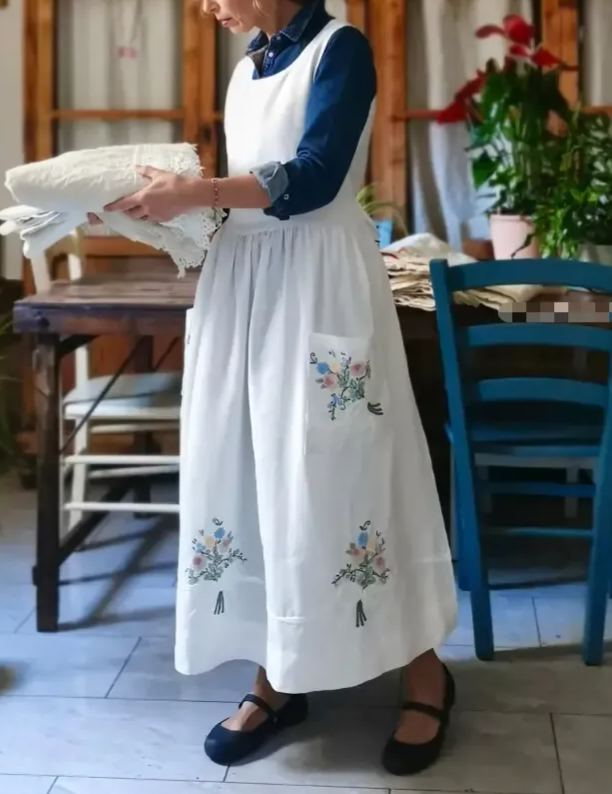 White Cotton Bouquet Embroidered Apron