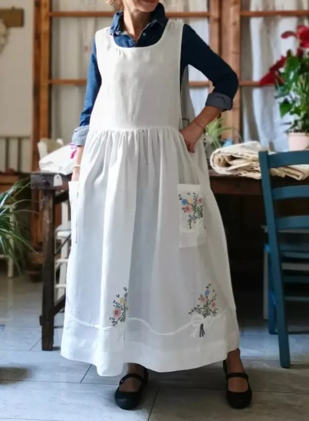 White Cotton Bouquet Embroidered Apron