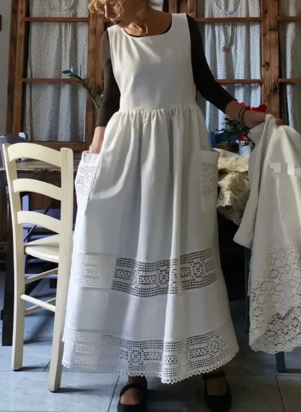 Women's Cotton Crochet Frill Apron