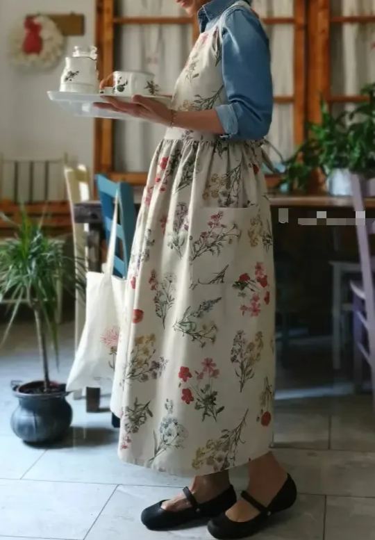 Botanical Herbarium Cotton Apron