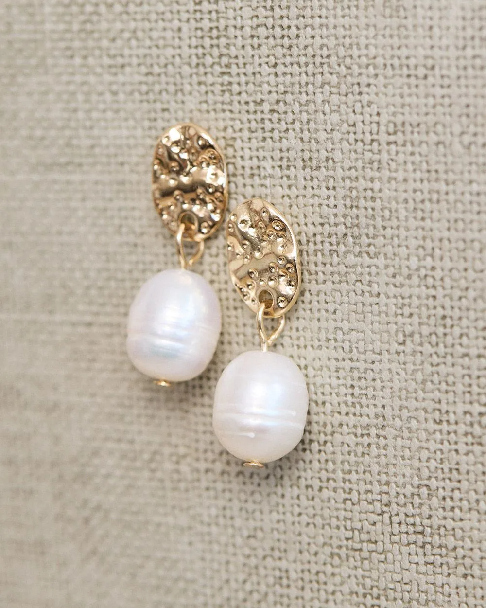 Golden Earrings With Pearl Pendants