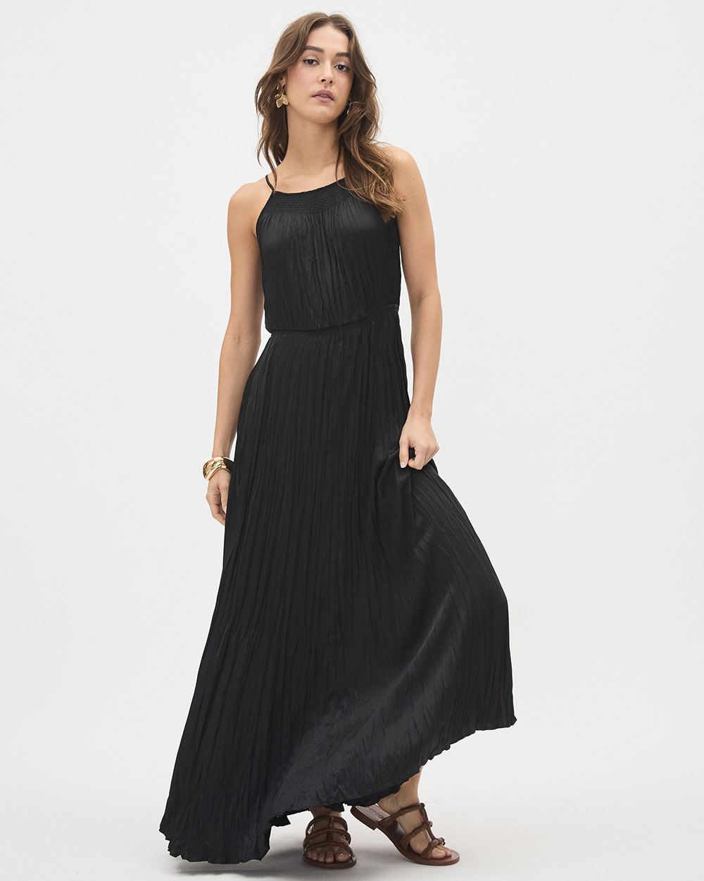 Sleeveless Maxi Dress with Halter Neckline