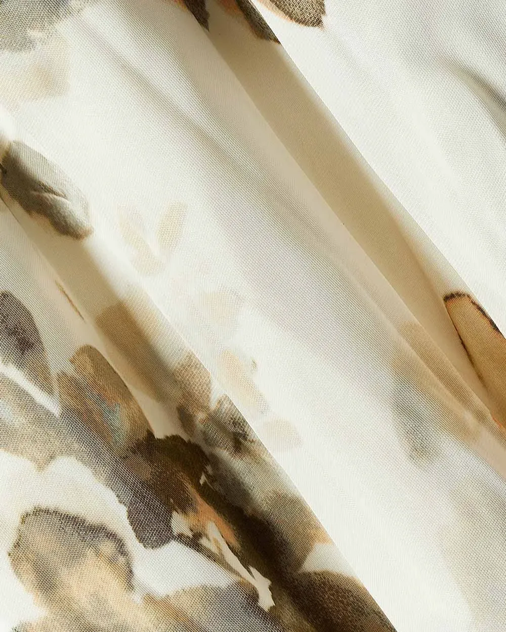 Sleeveless Maxi Dress with Halter Neckline