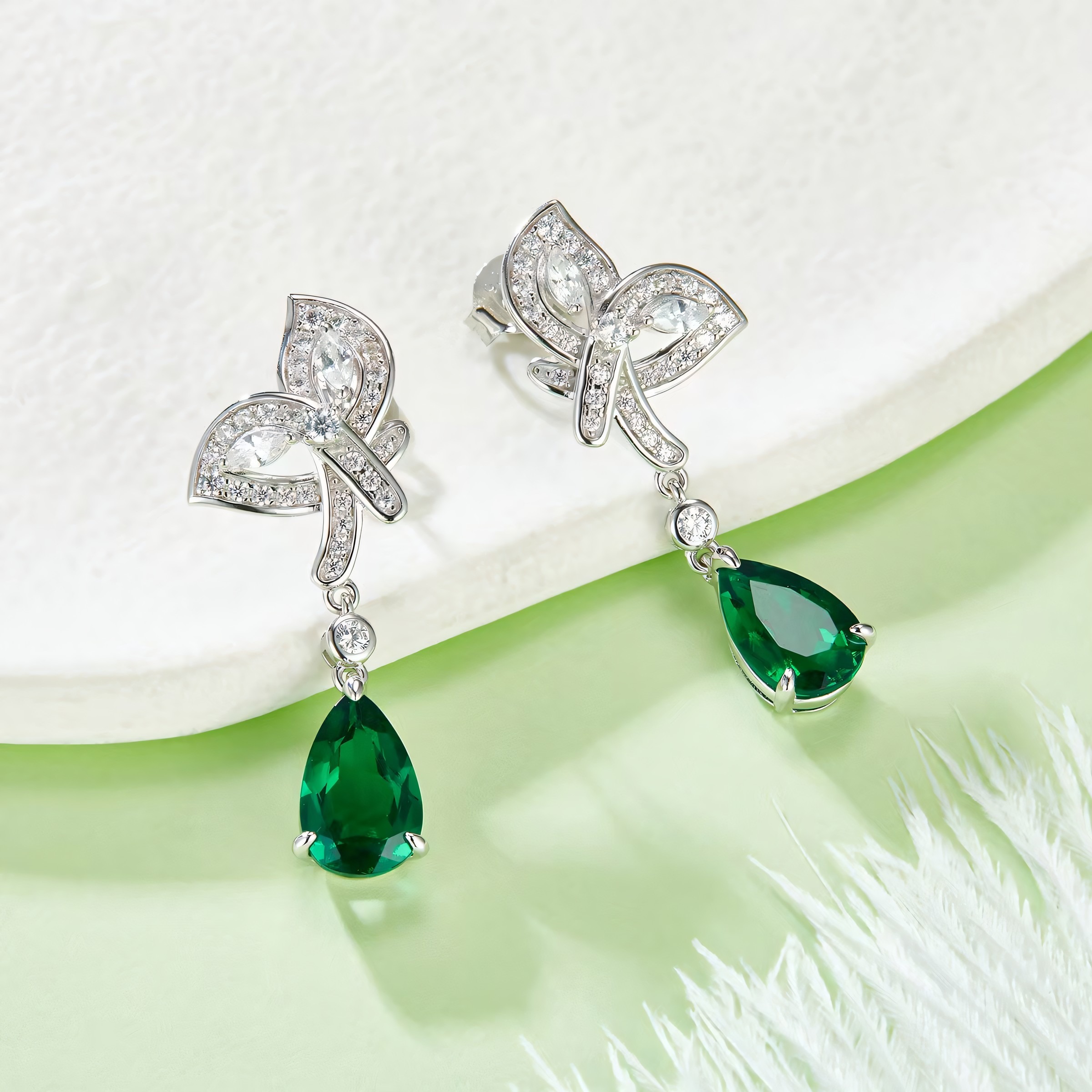 3.96ct Pear-Shaped Emerald Earrings