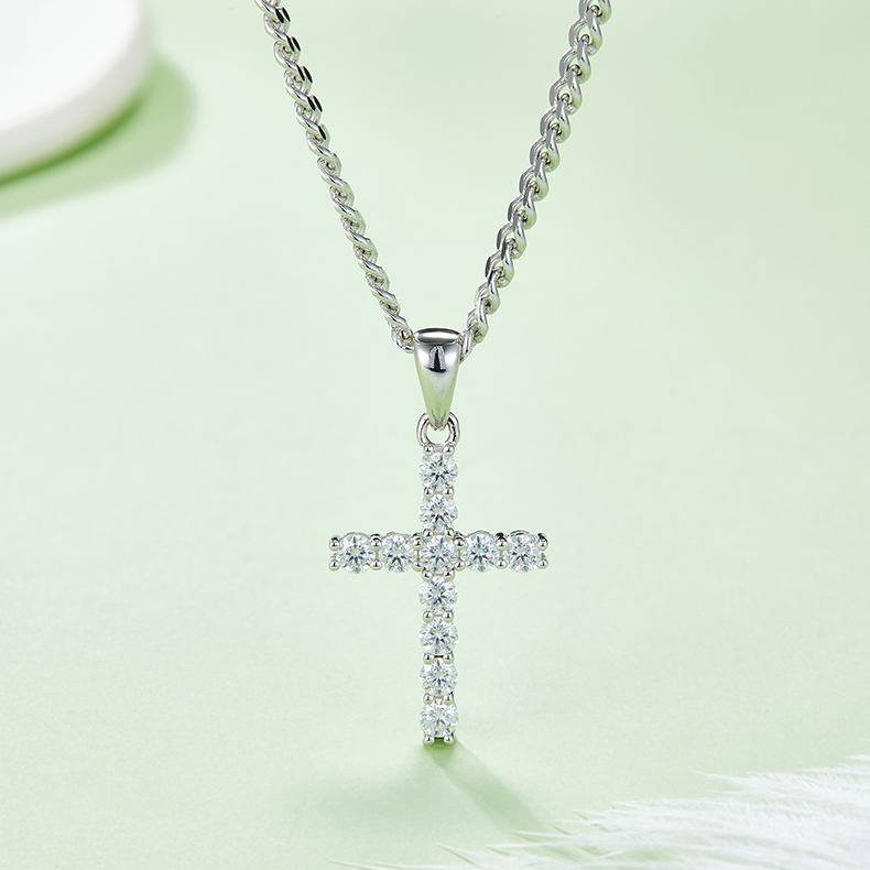 J001A Classic Cross Necklace, S925 Silver Pendant with 3.0mm D-Grade Moissanite