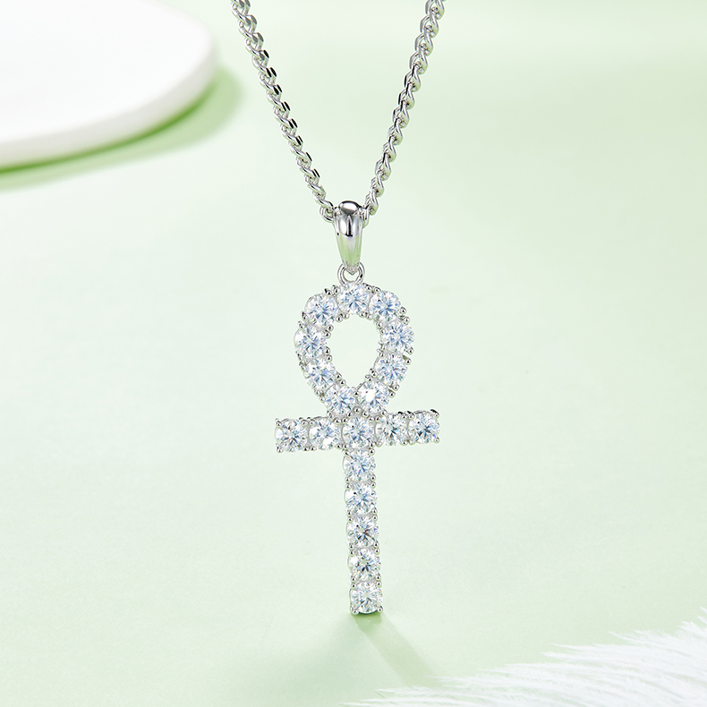 J002B Fashionable Cross Necklace, S925 Silver Pendant with 4.0mm D-Grade Moissanite