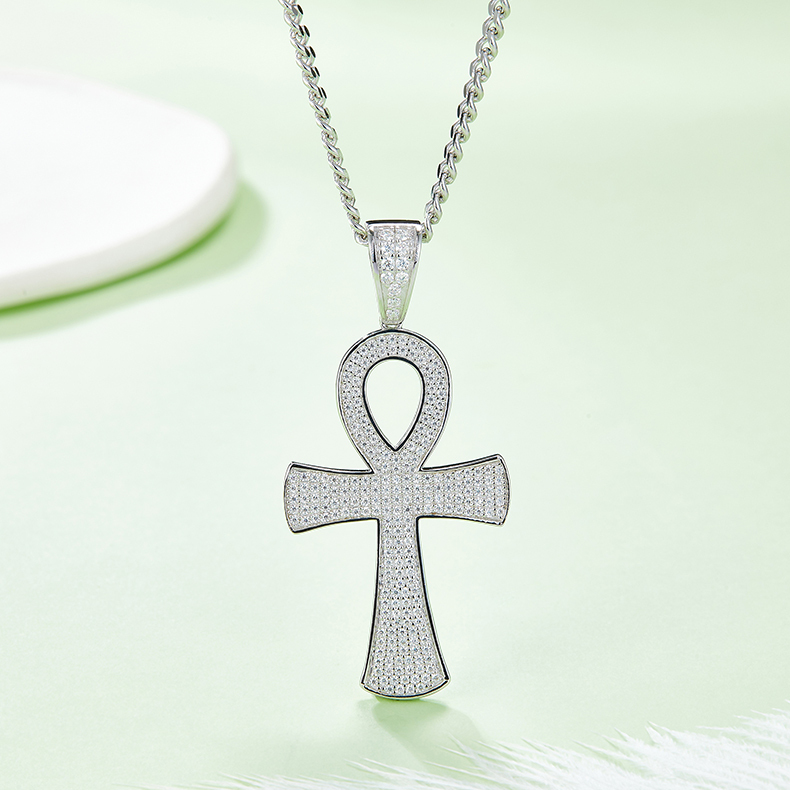 J005A Fashionable Pave-Set Cross Necklace, S925 Silver Pendant with D-Grade Moissanite Meelee Stones