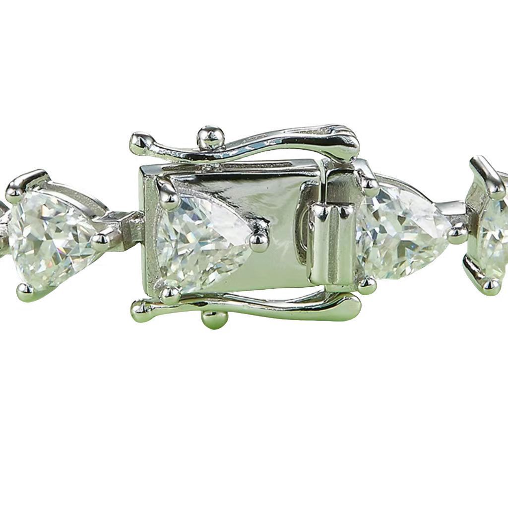 UWQF S925 Silver Plated White Gold Tennis Chain Bracelet with Triangular Inlaid, 0.5CT Each Moissanite (DVVS Clarity