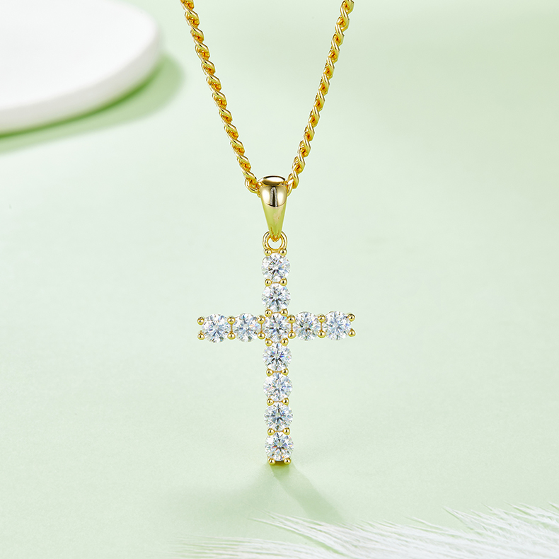 J001B Classic Cross Necklace, S925 Silver Pendant with 4.0mm D-Grade Moissanite