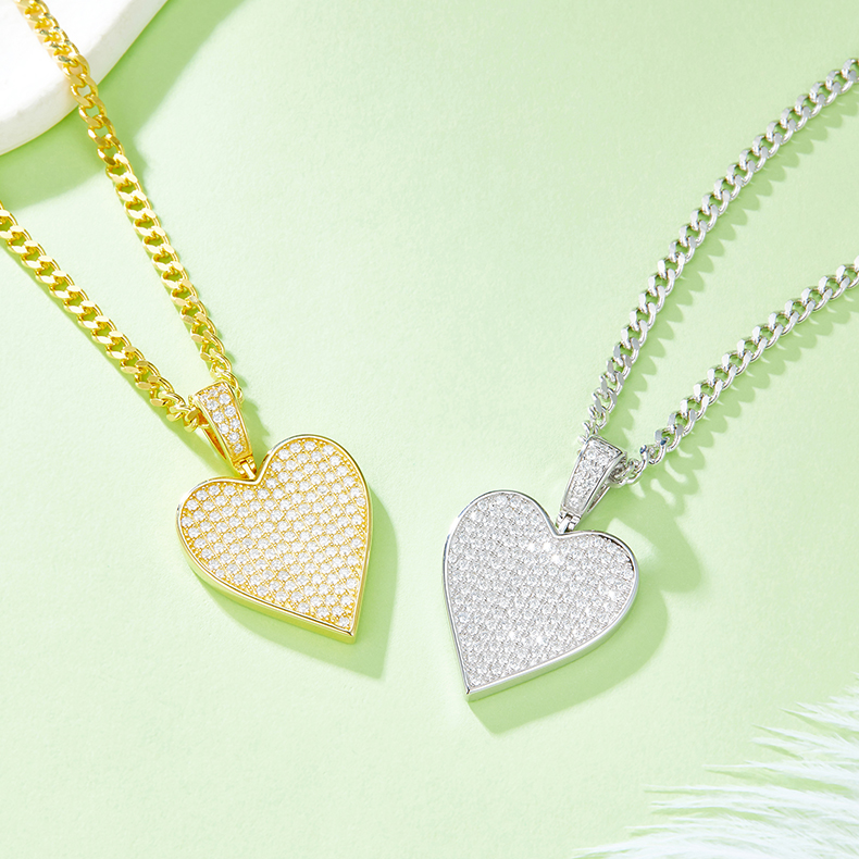 J008A Heart Hip-Hop Necklace, S925 Silver Pendant with D-Grade 1.2CT Moissanite Meelee Stones