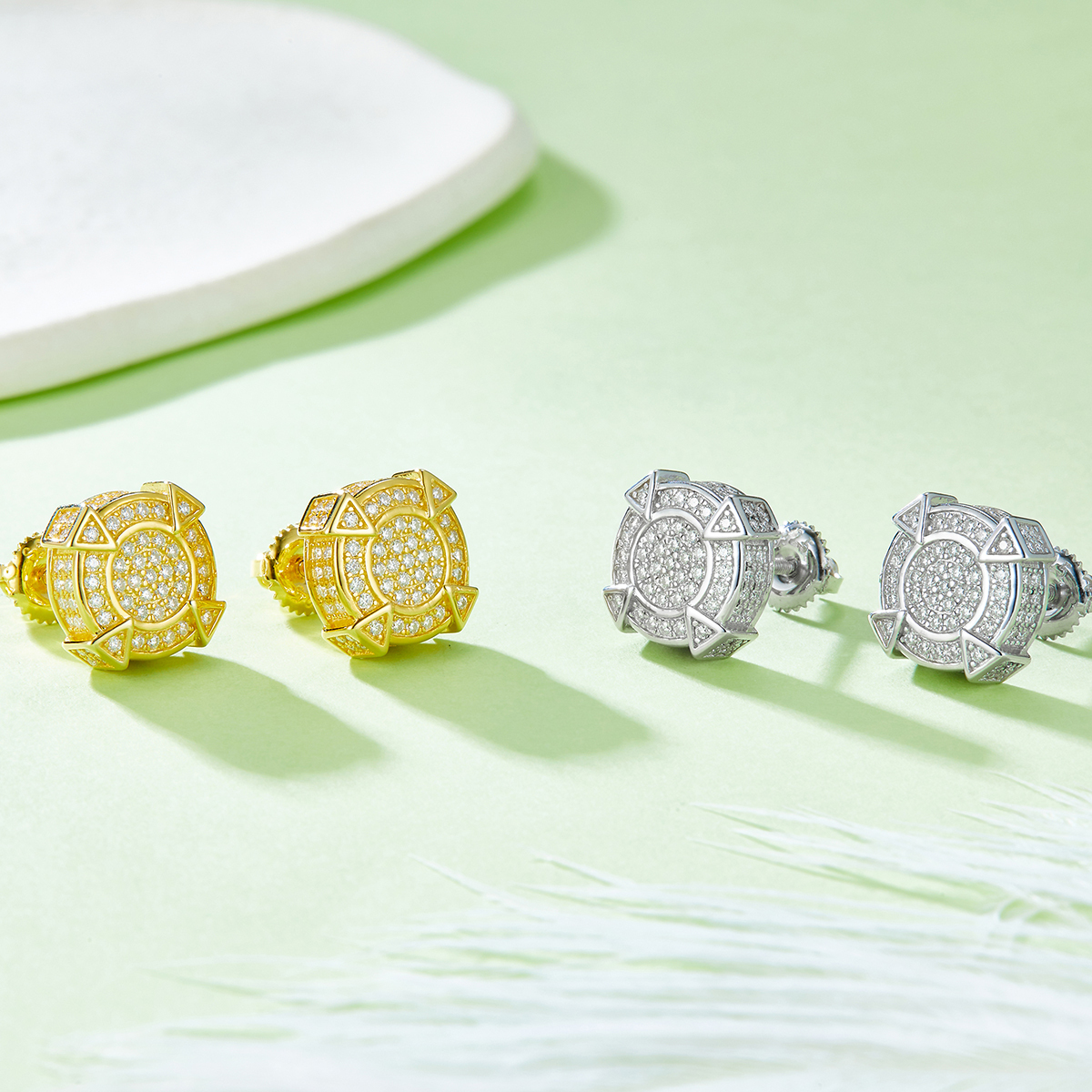 J014A Round Tapered Column S925 Silver Earrings with Thread, Moissanite & D-Colour 0.83ct Diamond