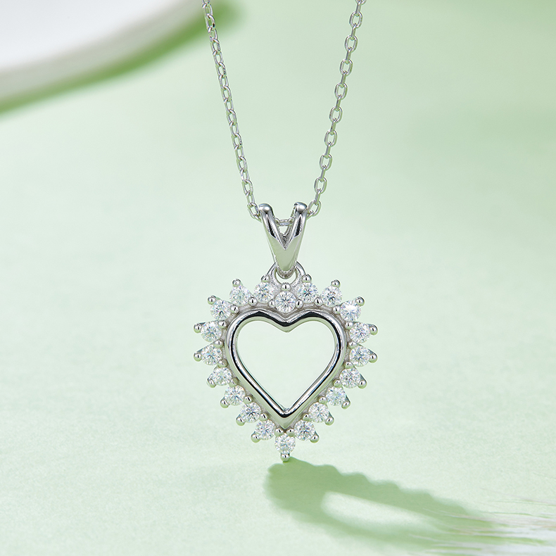 K027A Hollow Heart Pendant, S925 Silver, D-Grade 0.54ct Moissanite