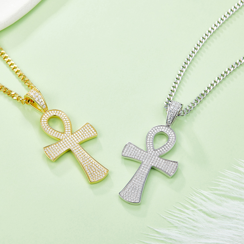 J005A Fashionable Pave-Set Cross Necklace, S925 Silver Pendant with D-Grade Moissanite Meelee Stones