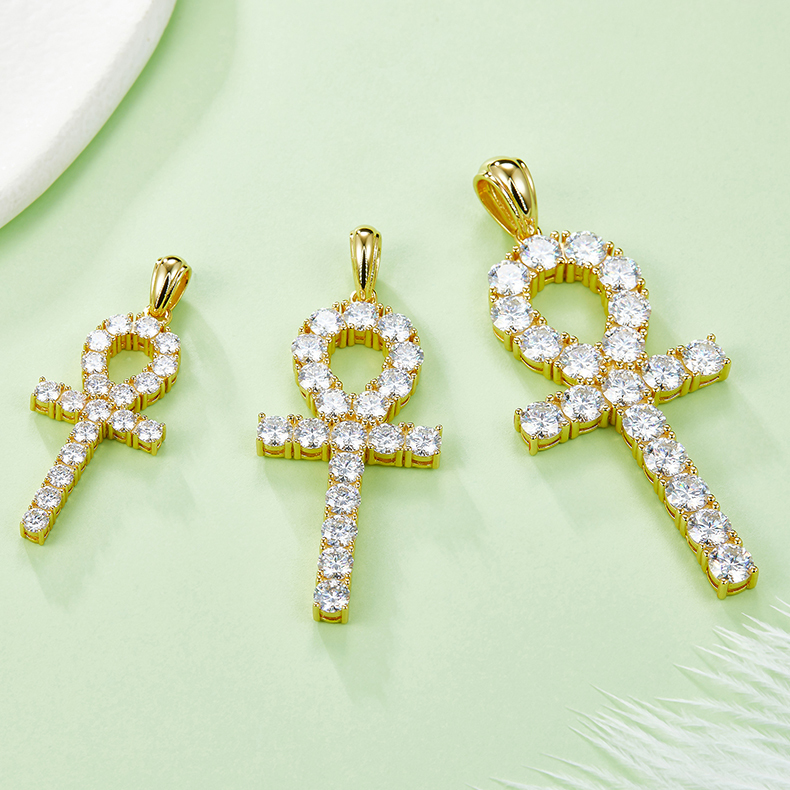 J002B Fashionable Cross Necklace, S925 Silver Pendant with 4.0mm D-Grade Moissanite