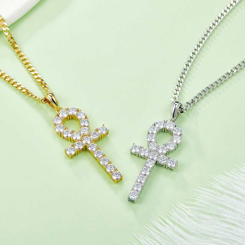 J002B Fashionable Cross Necklace, S925 Silver Pendant with 4.0mm D-Grade Moissanite