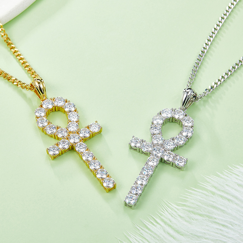J002C Fashionable Cross Necklace, S925 Silver Pendant with 5.0mm D-Grade Moissanite