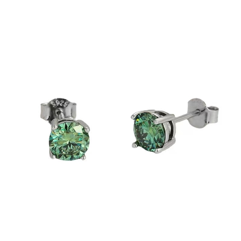 Colored Four-Claw Moissanite Stud Earrings