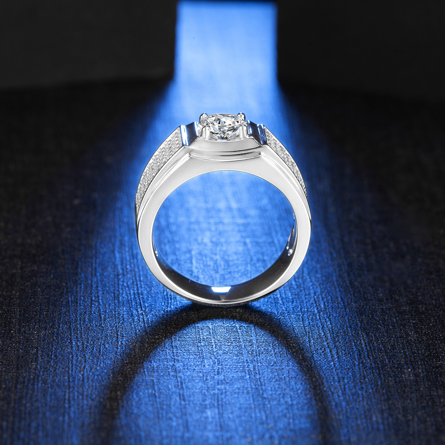 M71A "Xuebing Style" S925 Silver Plated with White Gold, D-Grade 1ct Moissanite Ring for Men