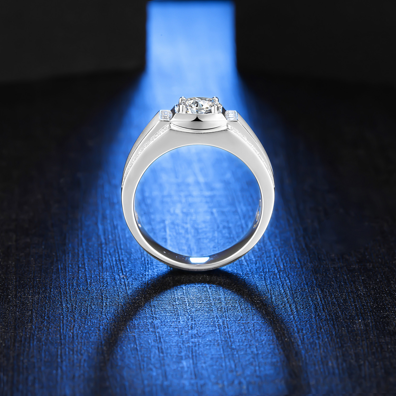 M77A S925 Silver Plated with White Gold, D-Grade 1ct Moissanite Ring for Men