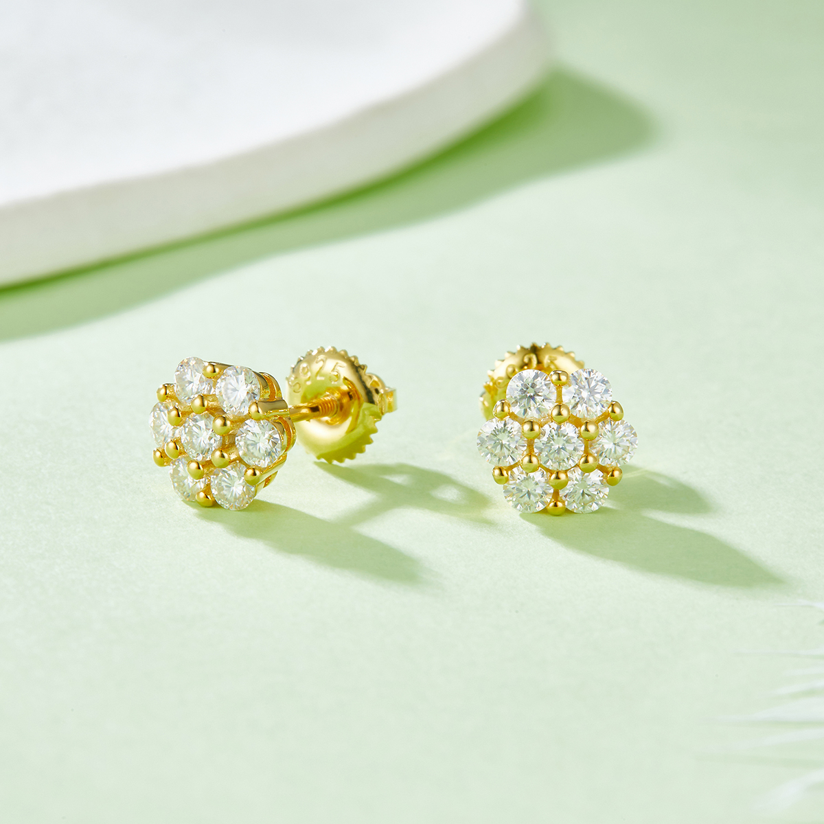 J015A Round Plum Blossom S925 Silver Earrings with Thread, Moissanite & D-Colour 0.84ct Diamond