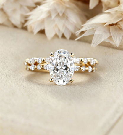 2.0ct Oval Cut Lab Grown Diamond Pave Vintage Solitaire Ring Set 2pcs