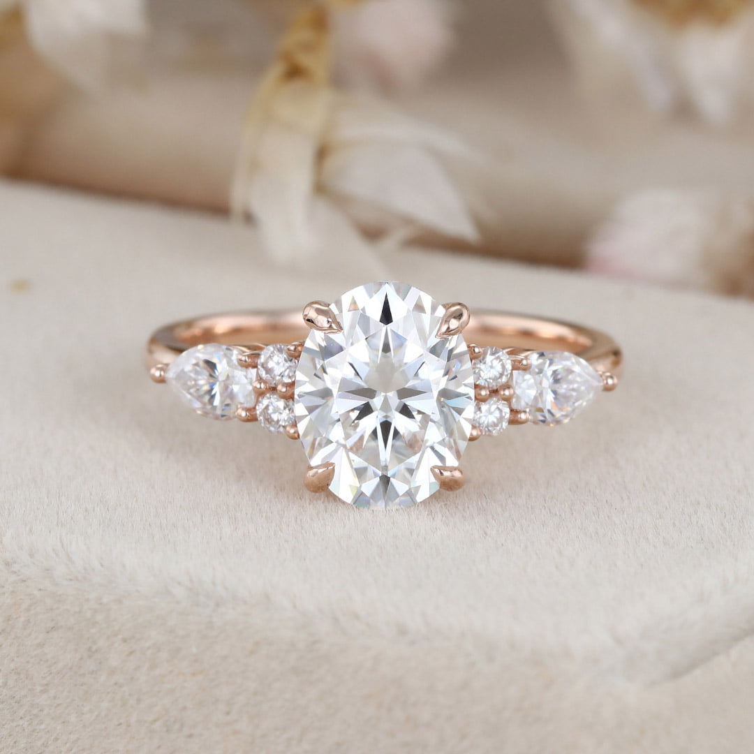 14K Rose Gold 7*9mm 2 Carat Oval Cut Moissanite Ring