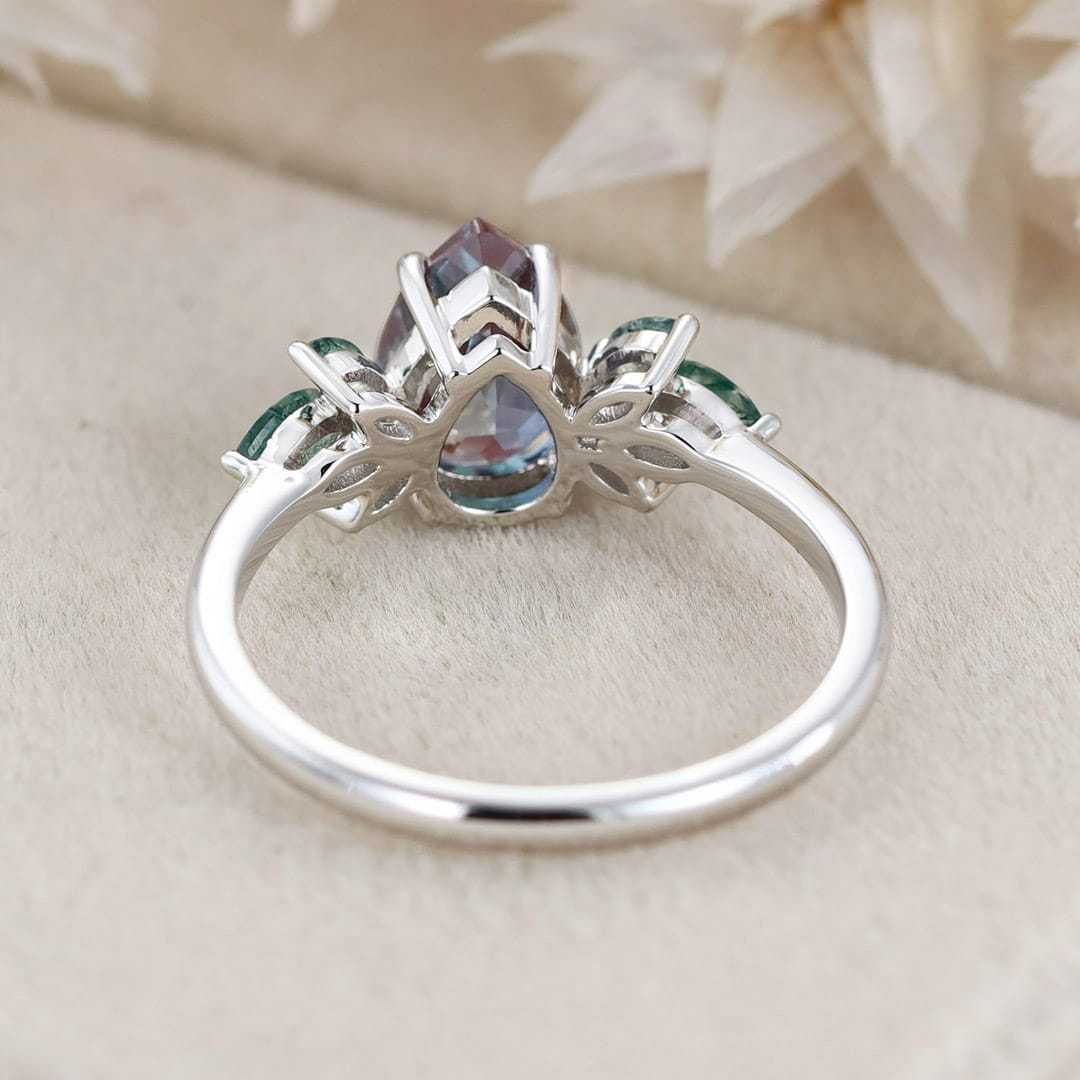 1.5ct Pear Alexandrite Engagement Ring Set Vintage Rose Gold Cluster Engagement Ring Marquise Moss Agate Wedding Bridal Promise Gift