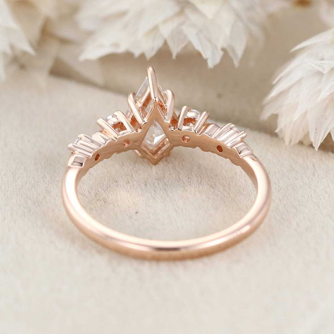 1 CT Kite Cut Moissanite Engagement Ring Vintage Rose gold Diamond Engagement Ring Promise Ring Wedding Ring Gifts For Her