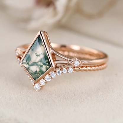 10x7mm Green Moss Agate Engagement Ring Set In 14K Rose Gold